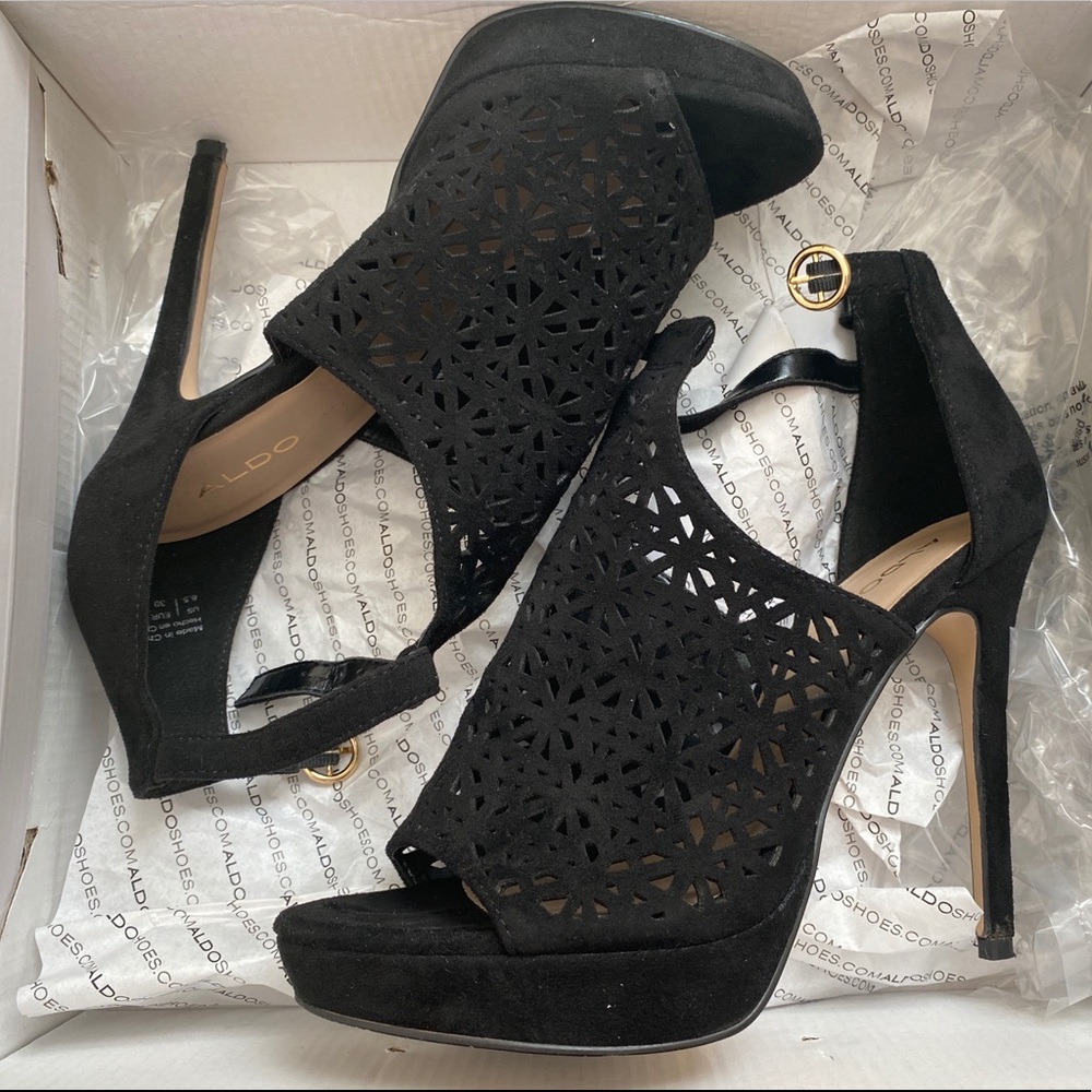 Vizzola Aldo Platform Heels 8.5